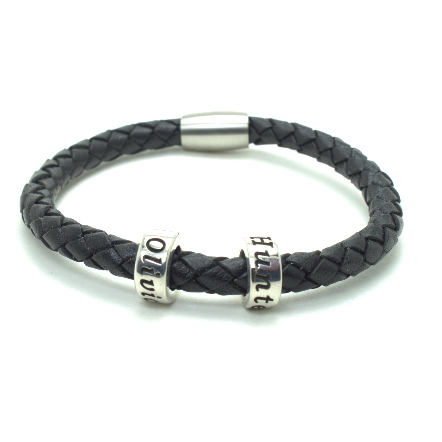 Black leather bracelet with 2 personalized beads, with a white background